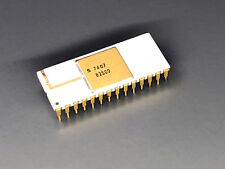 Signetics 82S09 - Early Static RAM with Parity - NOS,N82S09I,White,Gold,SRAM picture