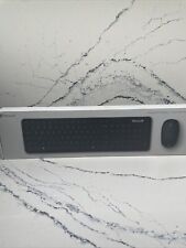 Microsoft Bluetooth Keyboard with Mouse Black picture