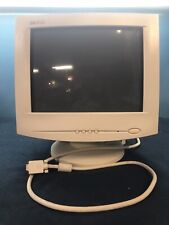 HP Hewlett Packard 15” Color Monitor M500. D2832A Sept. 1999 Vintage Powers Up picture