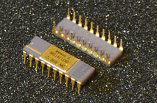 Vintage gold and purple ceramic static RAM, Inmos IMS1421S40   4Kx4 picture