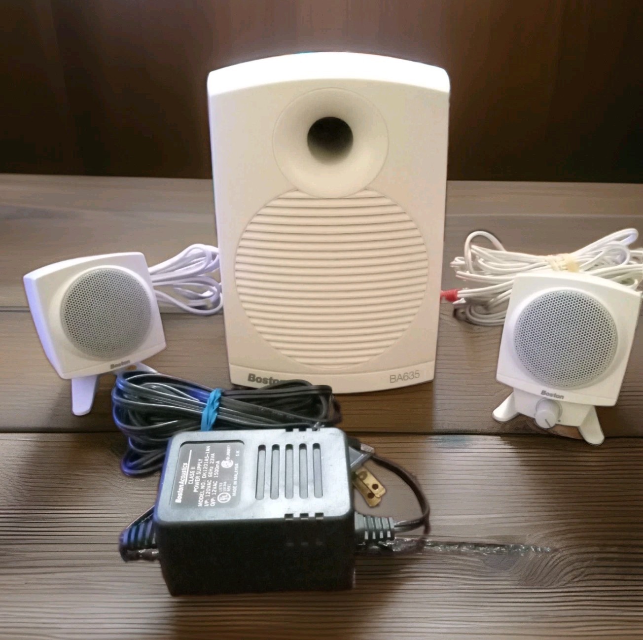 Vintage Boston Acoustics BA635 Powered Computer Speakers 