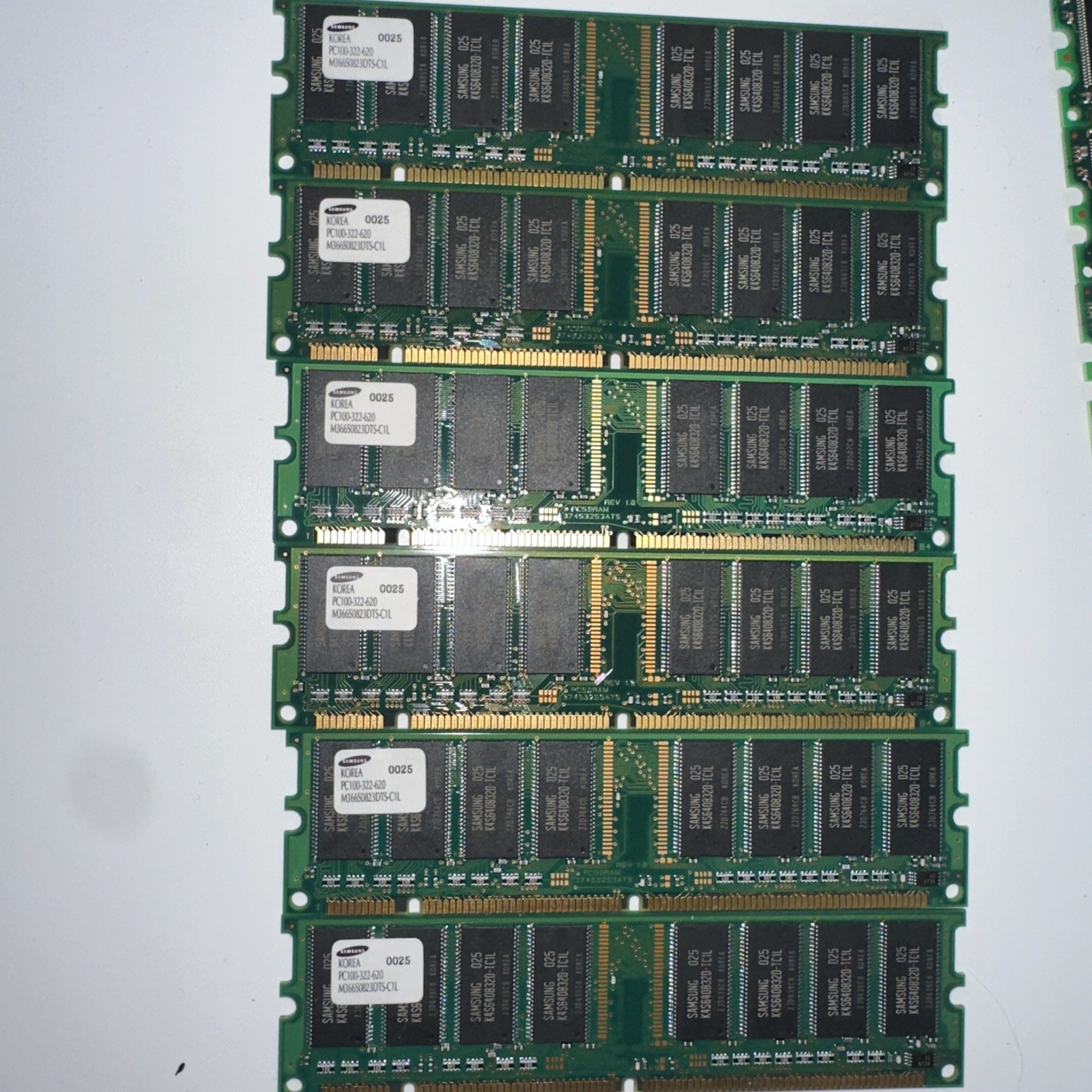 Samsung 64MB SDRAM PC100 ECC Memory 168-Pin DIMM KMM374S823ATL-G2 Vintage Server