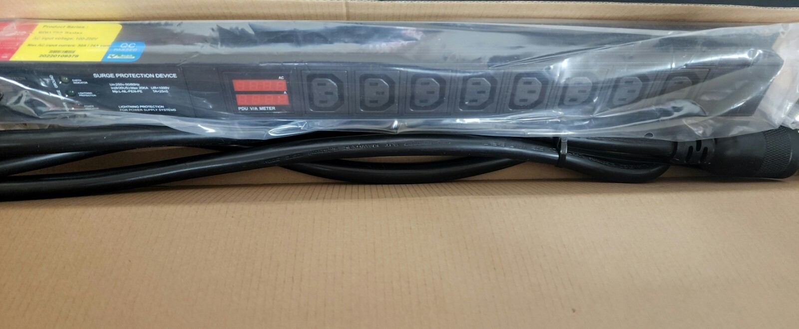 New LCD Metered PDU 200-240v 30A 30amp L6-30P 8 x C13 Cryptocurrency Mining
