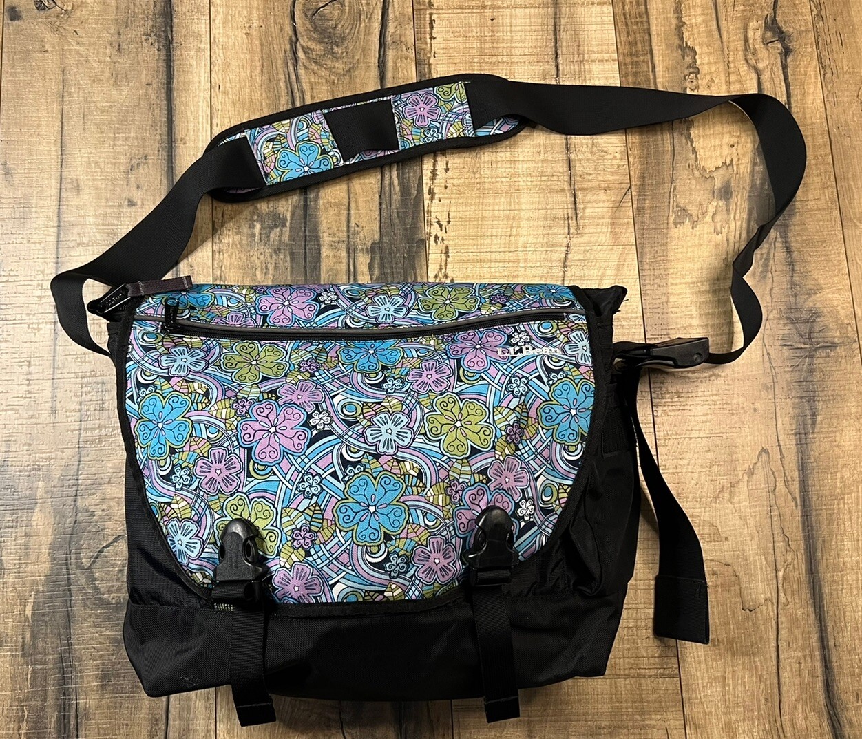 L.L. Bean colorful messenger  bookbag travel organizer carry on Laptop Floral .