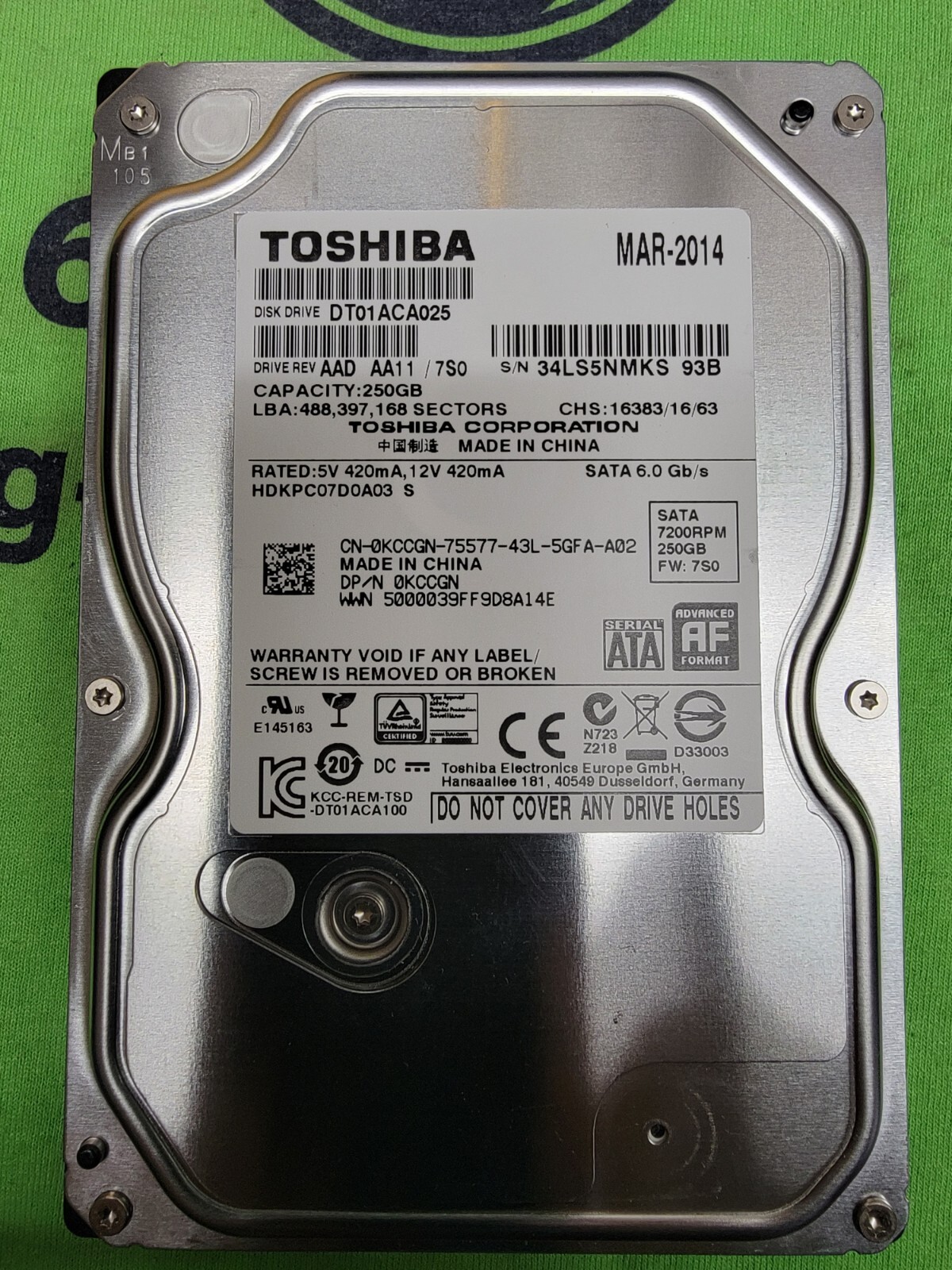 Toshiba 250GB 7200RPM 6Gbps 3.5" SATA Internal SATA Hard Drive HDD DT01ACA025
