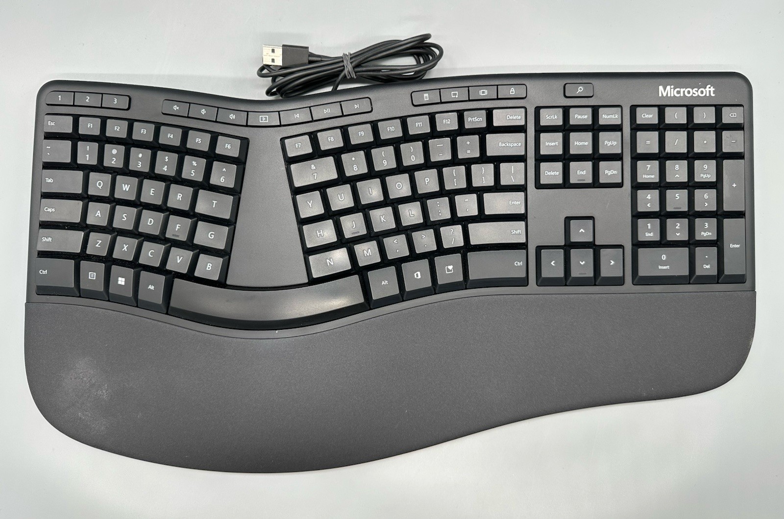 Microsoft LXM-00001 Model 1878 Wired USB 2.0 Ergonomic Keyboard- Tested