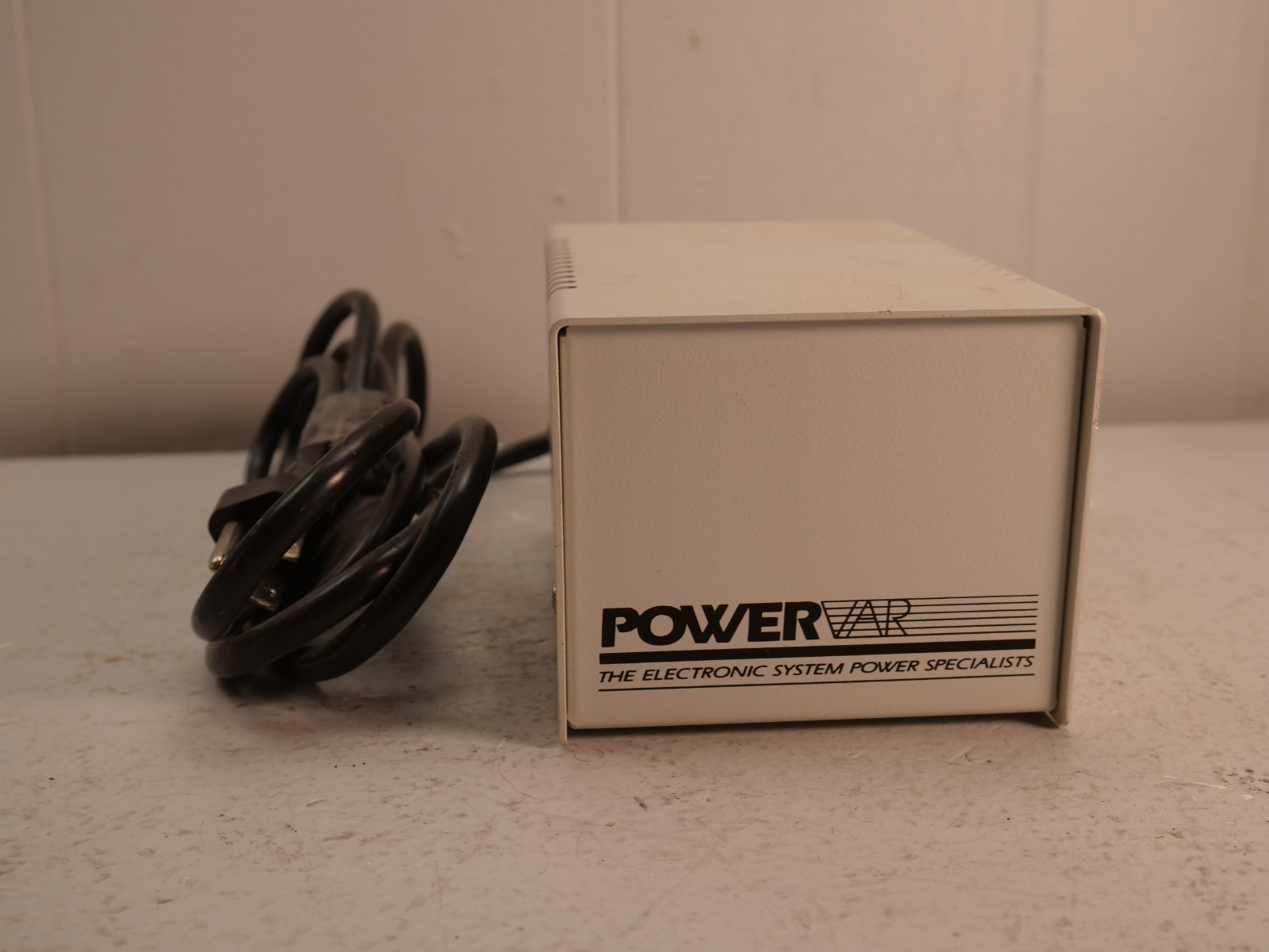 Ametek Powervar .65 Power Conditioner Surge Protection ABC065-11, 120V .65A