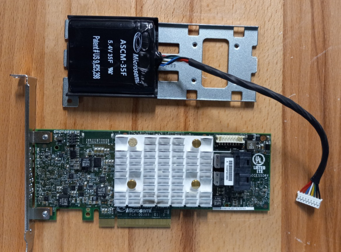 Microchip Adaptec Microsemi SMARTRAID 3154-8i 2291000-R RAID Adapter Card w/ BBU