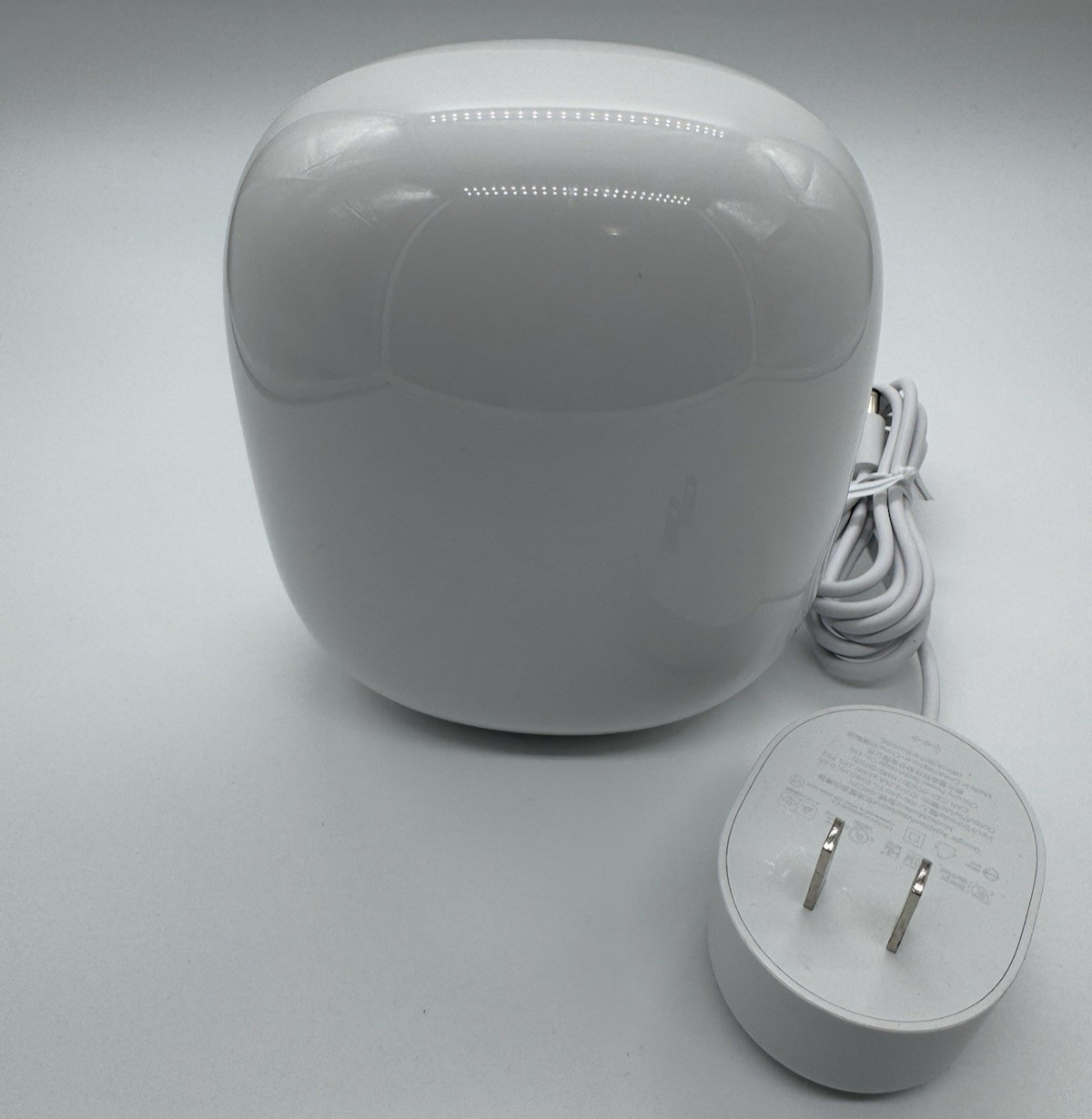Google Nest WiFi Pro G6ZUC GA03030-US Wi-Fi 6E Router - Snow/White (USED)