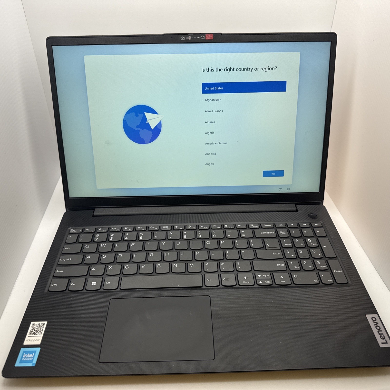 Lenovo V15 G2 IJL 15.6" Laptop N4500 1.1GHz 16GB Memory Windows 11 Pro Working