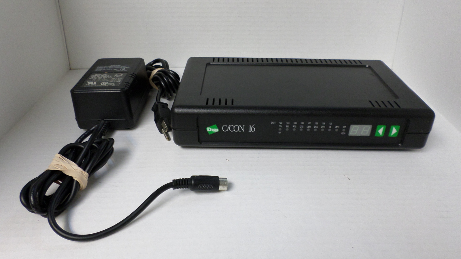 Digi 50000097 DigiChannel C/Con 16 RJ-45 16 Ports w/power (1 Available)