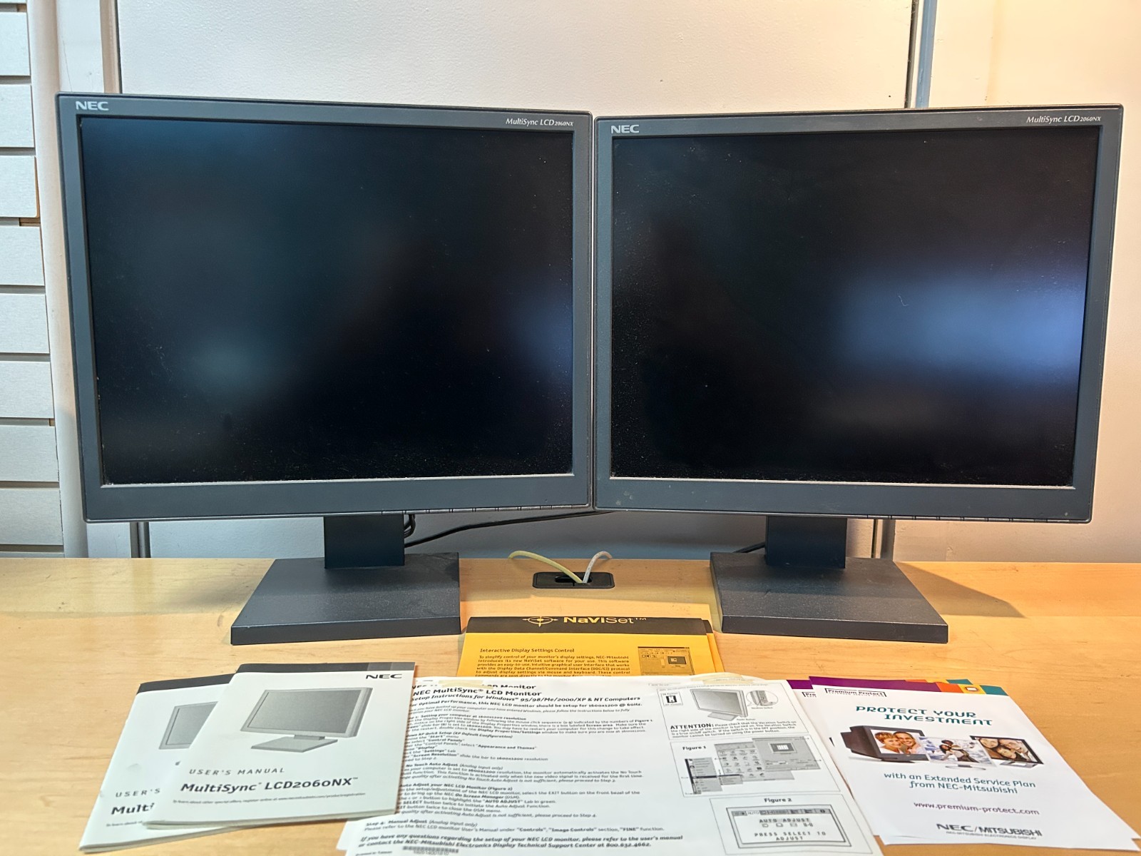 Pair of NEC LCD2060NX 20-inch LCD Monitor with stands - EXCELLENT CONDITION