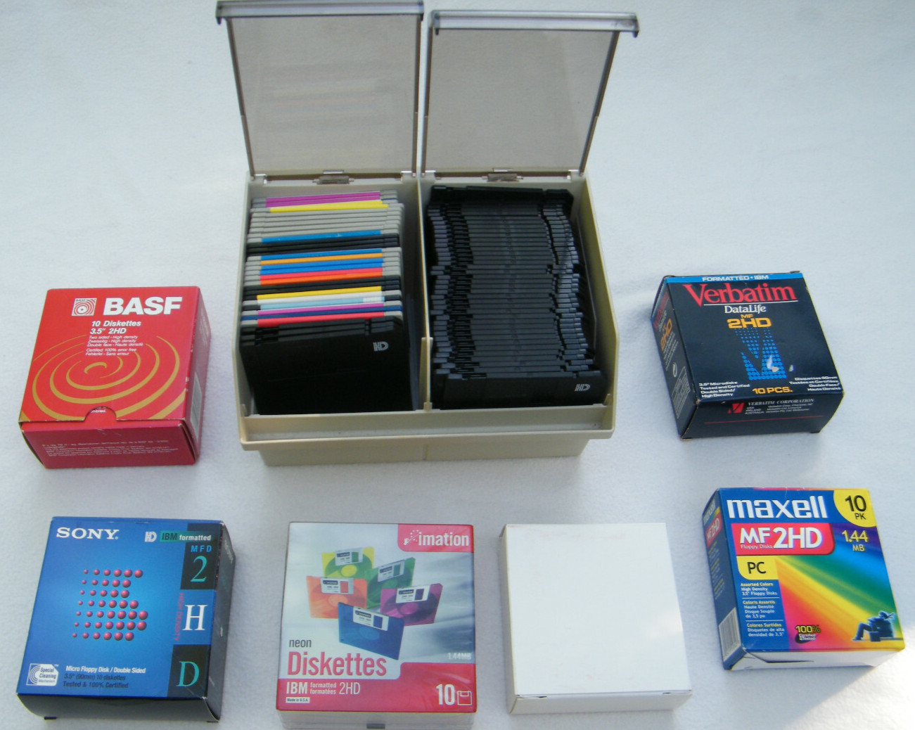 122 IBM Formatted 1.44 MB 3.5" HD Floppy Disks New/Used Maxell Sony BASF Imation