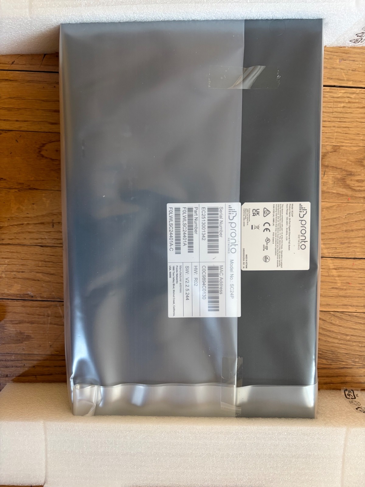 NEW OPEN BOX Pronto Network Switch SC24P 24-Port Gigabit PoE Toast Compatible