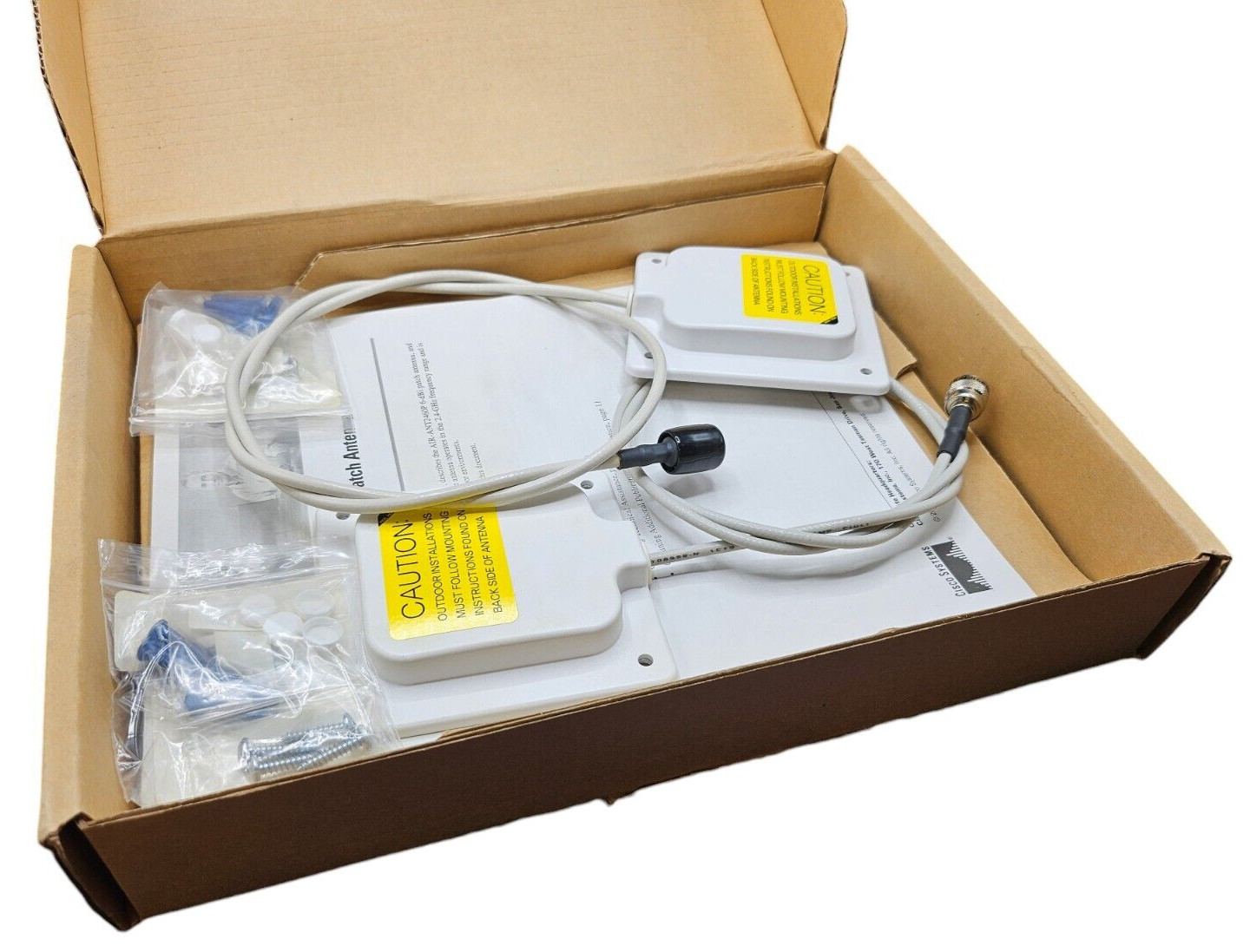 2 Lot CISCO AIR-ANT2460P-R Indoor/Outdoor 6DBI 2.4GHz Patch Direct. Ant. RP-TNC