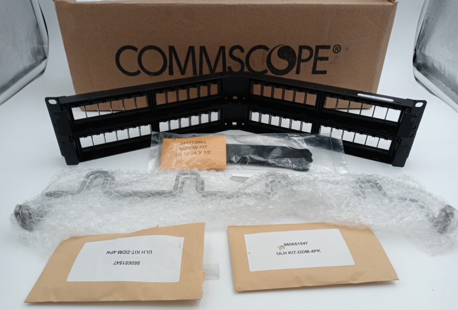 COMMSCOPE Angled Discrete Distribution Module Panel SL, UTP, 2U, 48 port