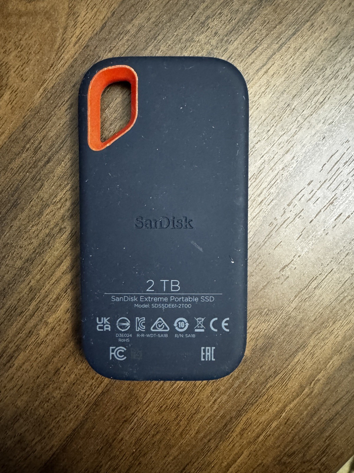 SanDisk Extreme Portable SSD 2TB Black Used - A