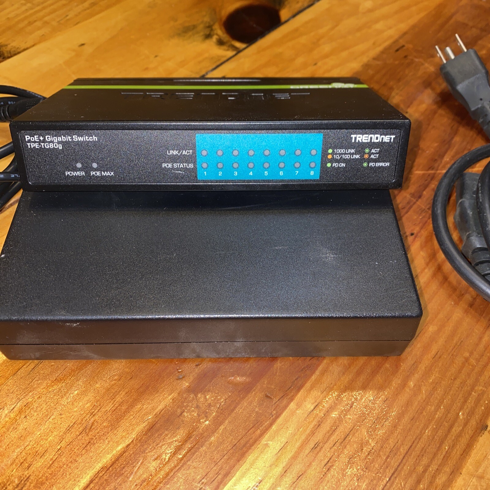 TRENDnet TPE-TG80g/A (H/W:V3.1R) 8-port Gigabit GREENnet PoE+ Switch
