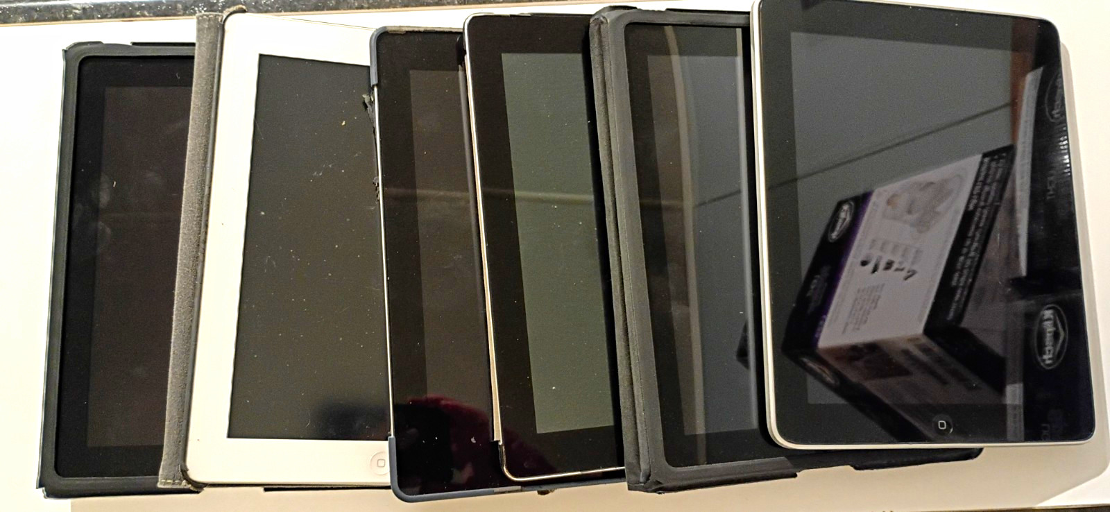 Bundle of 6 Apple iPad AppleId lock Silver Tablet For Parts/Not Working