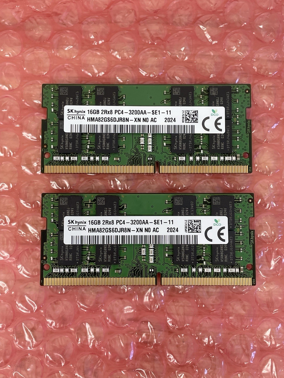 SK Hynix 32GB (2x16GB) DDR4-3200 Laptop RAM SO-DIMM HMA82GS6DJR8N-XN