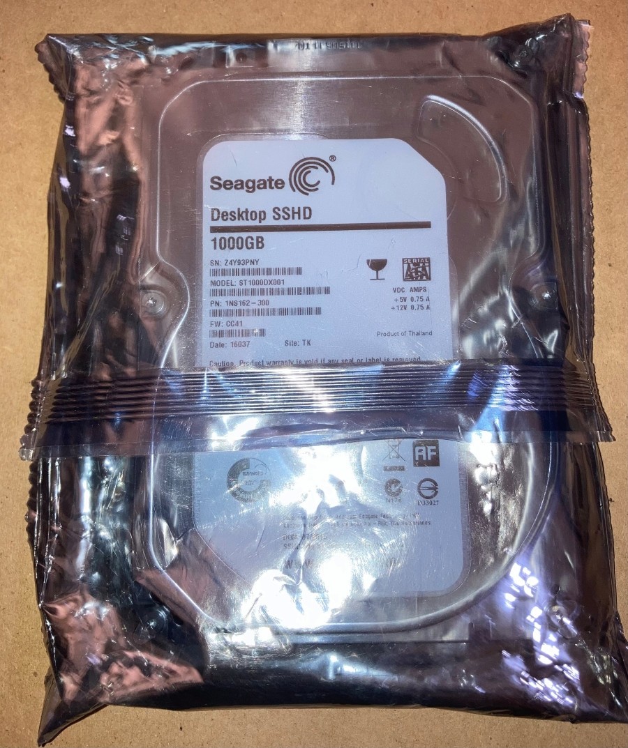 (NEW) SEAGATE 1TB SSHD 3.5 SATA INTERNAL SOLID STATE HYBRID DRIVE ST1000DX001