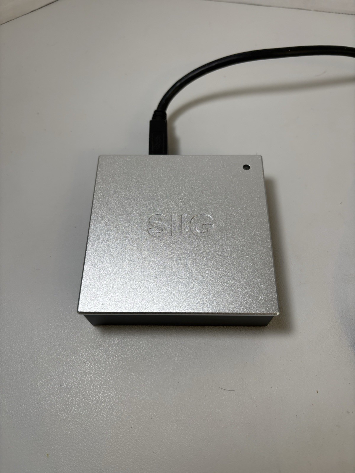 SIIG 7-Port USB Hub SuperSpeed 3.0 Hi-Speed 2.0 Powered JU-H70212-S2