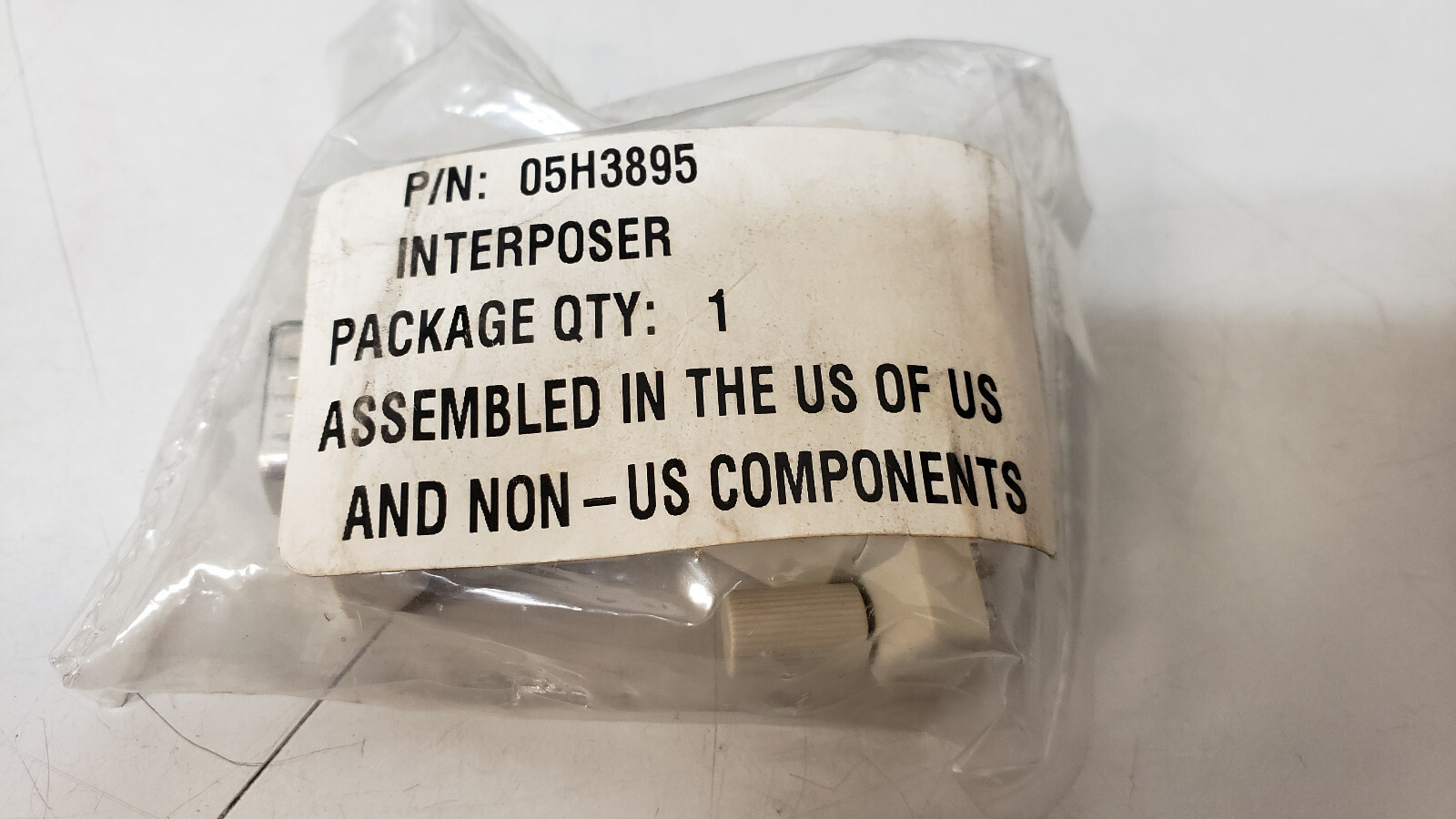 IBM Interposer Adapter DB9M/DB25F P/N: 05H3895 NEW