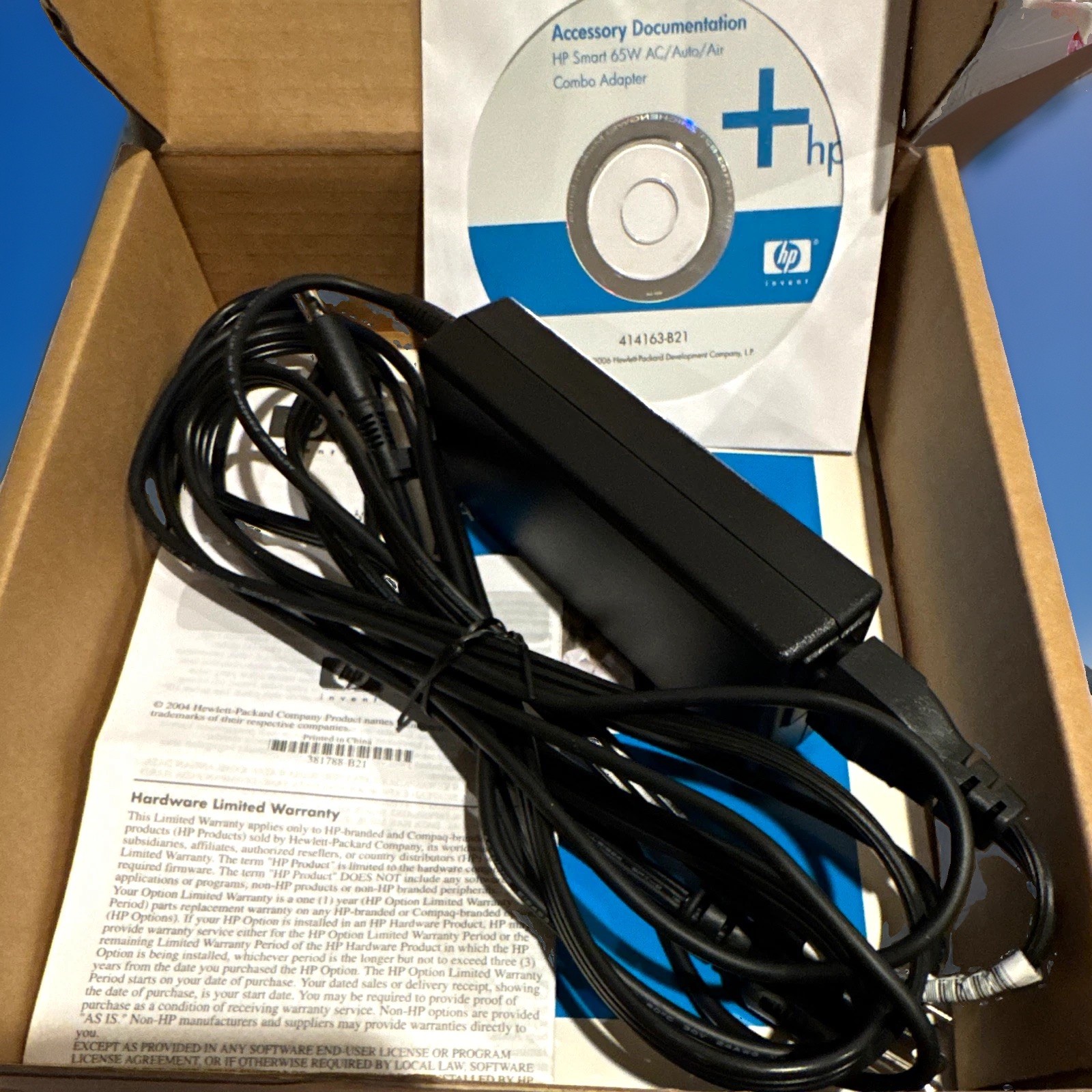 HP ED993UT#ABA 65W Smart AC Auto Air Adapter OEM NOS New Open Box Complete