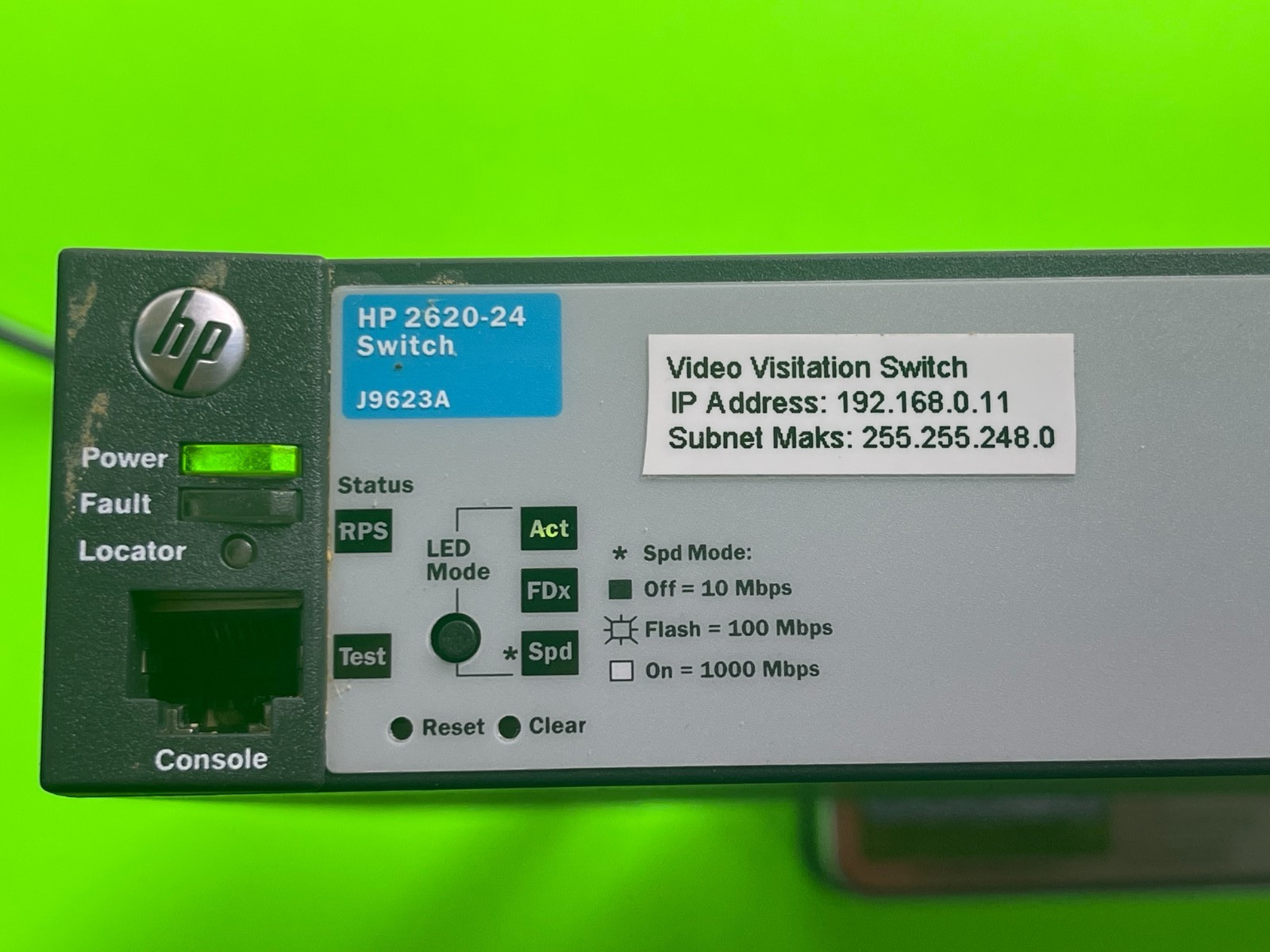 HP ProCurve J9624A  2620-24 10/100 24 Port Ethernet Switch - USED