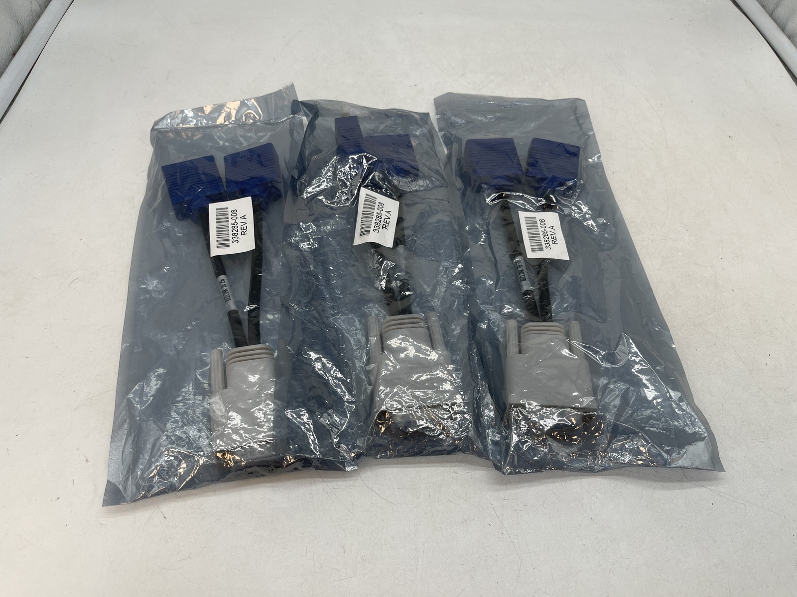 NEW Lot 3 HP 338285-008 DMS-59 Male to Dual VGA Female Y-Splitter Cable-Free S/H