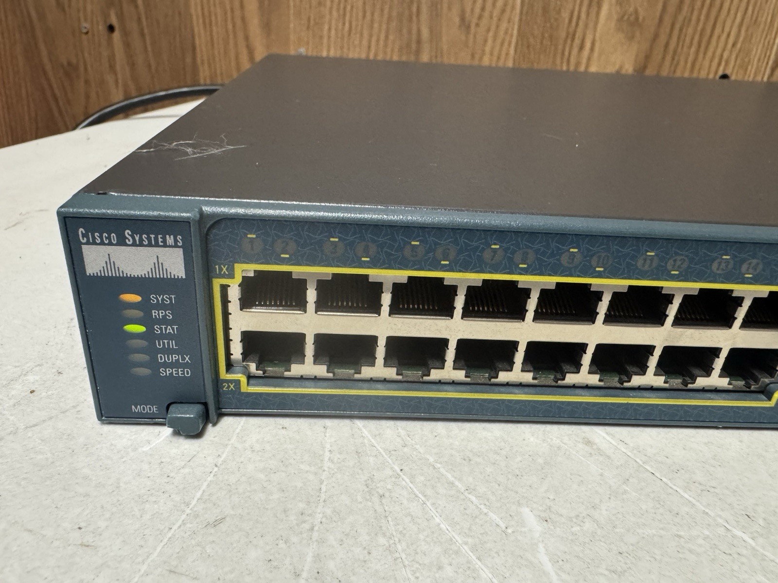 Cisco Catalyst 2950SX WS-C2950SX-48-SI 48-Port Switch – Powers On Untested ⚙️