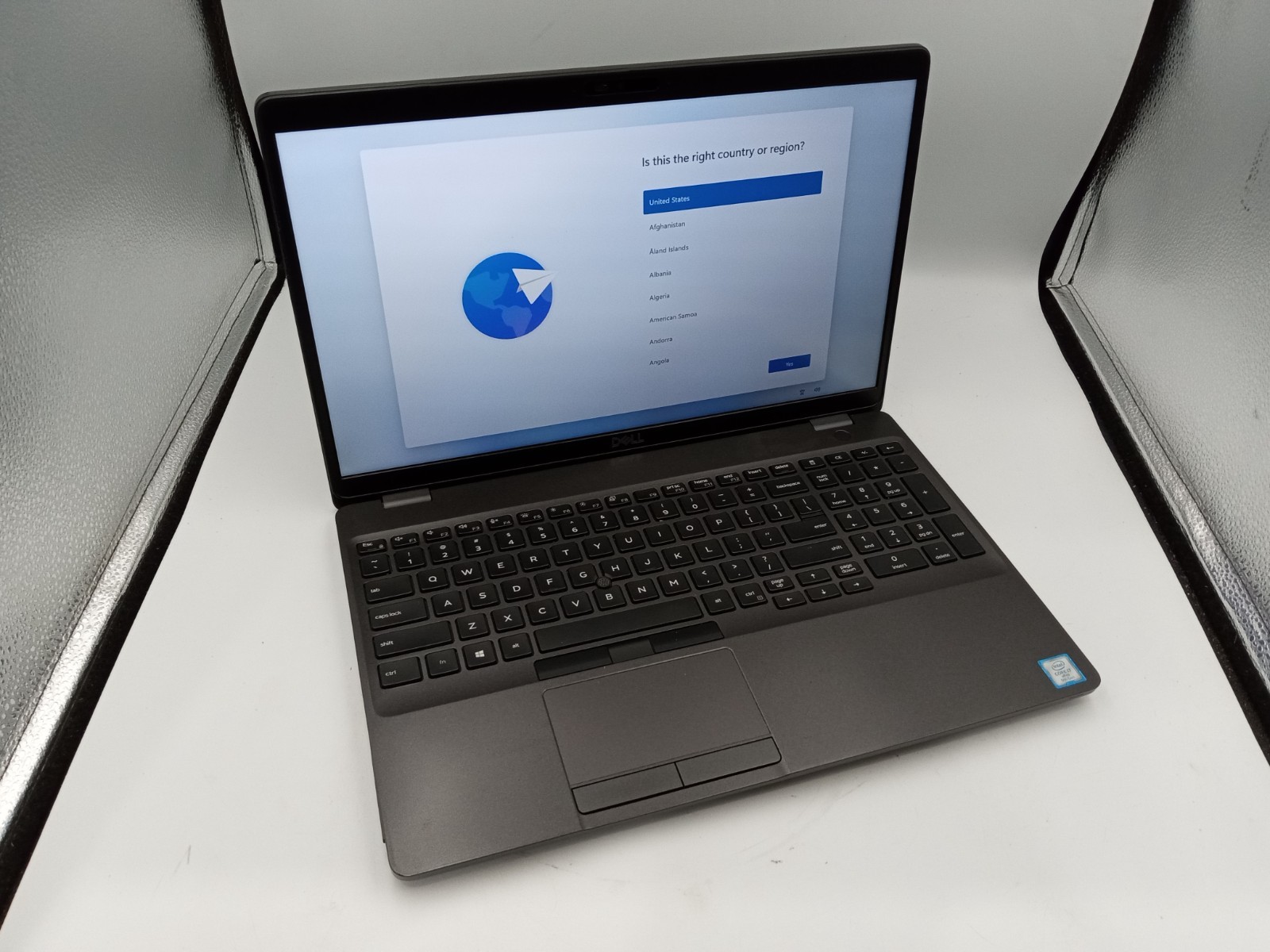 Dell Latitude 5501 15" Laptop Intel i7-9850H 4GB 128GB Windows 11 - READ -RR