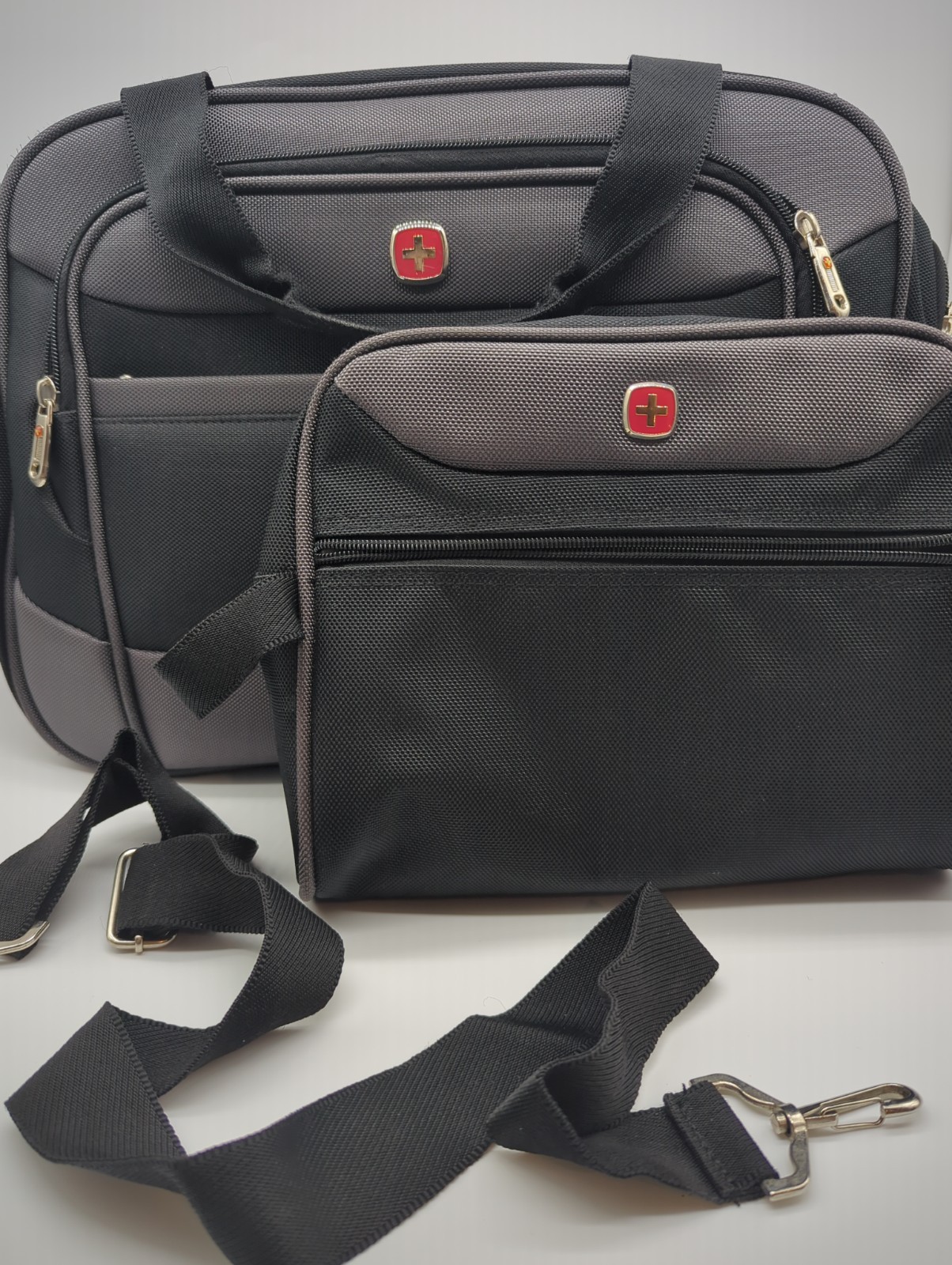 SwissGear 3-Piece Business Travel Set Laptop Briefcase Toiletry Bag Strap Match