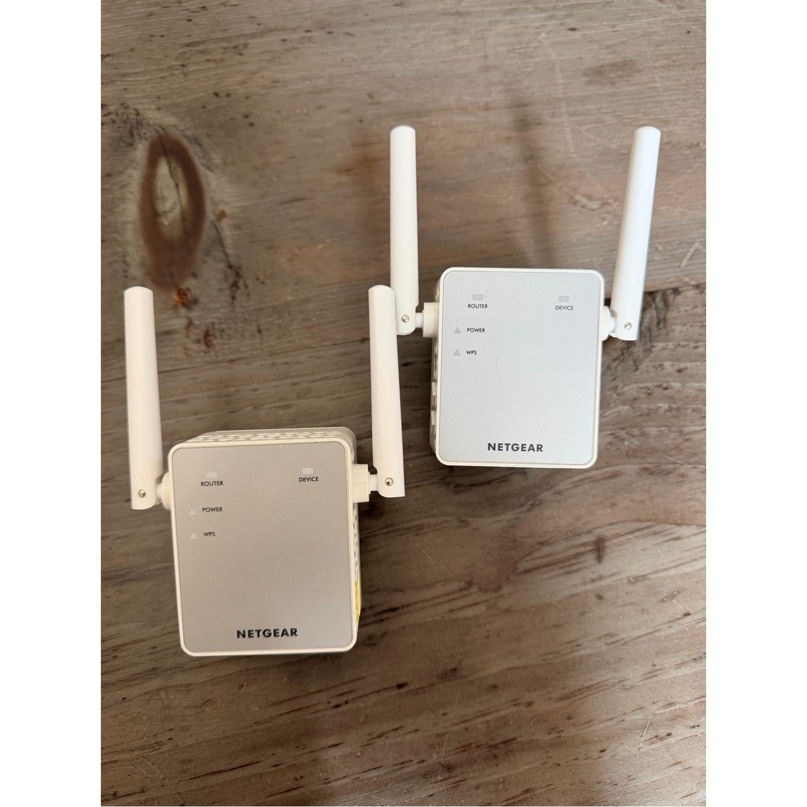 Pre-owner NETGEAR AC750 WiFi Range Extender - Set of 2