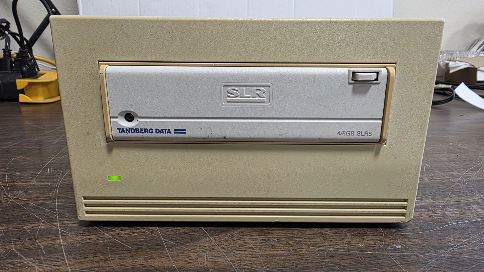 Tandberg Data SLR5 4/8GB External Tape Drive