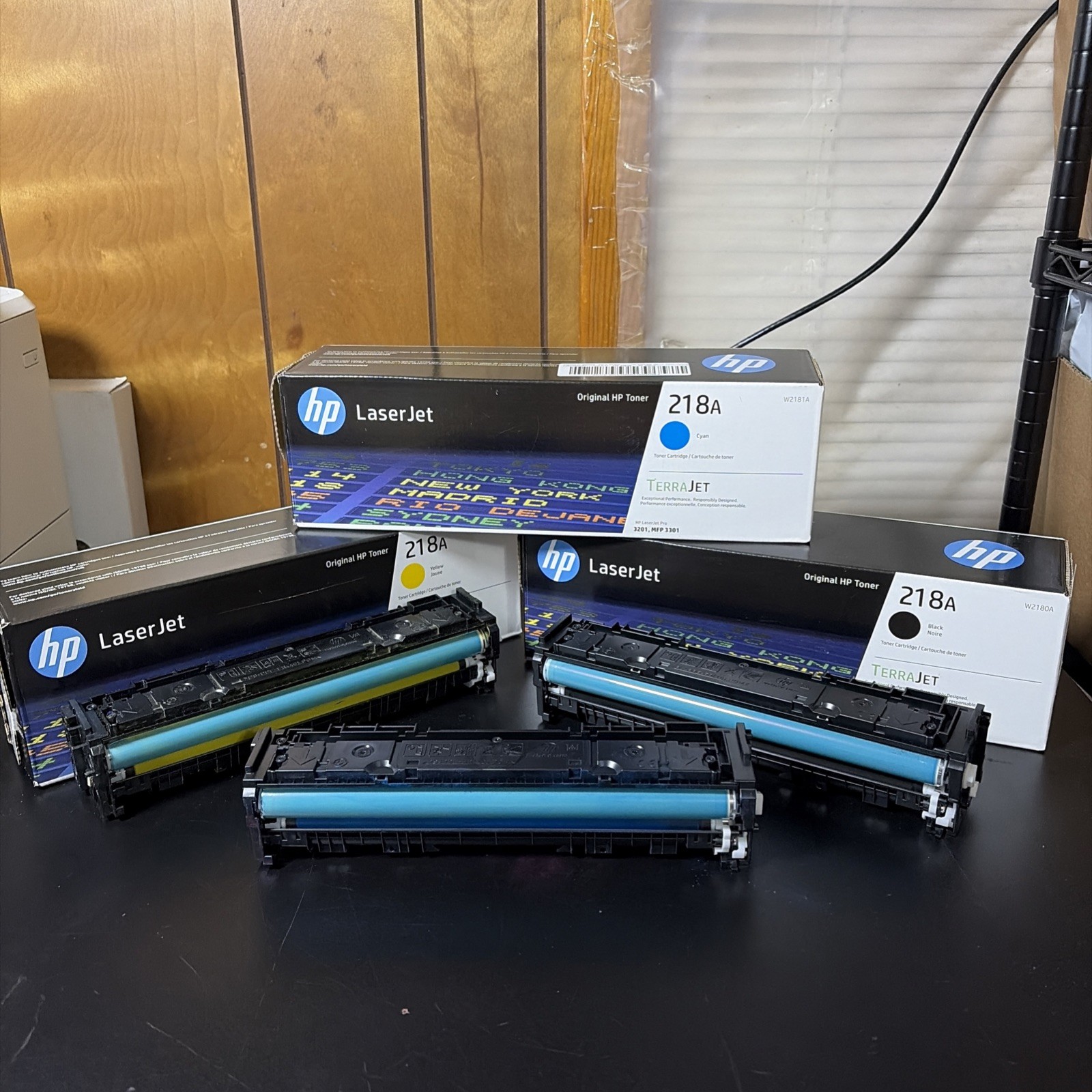 HP 218A Lot Of 3 Original LaserJet Toner Cartridge, Cyan,Black,Yellow