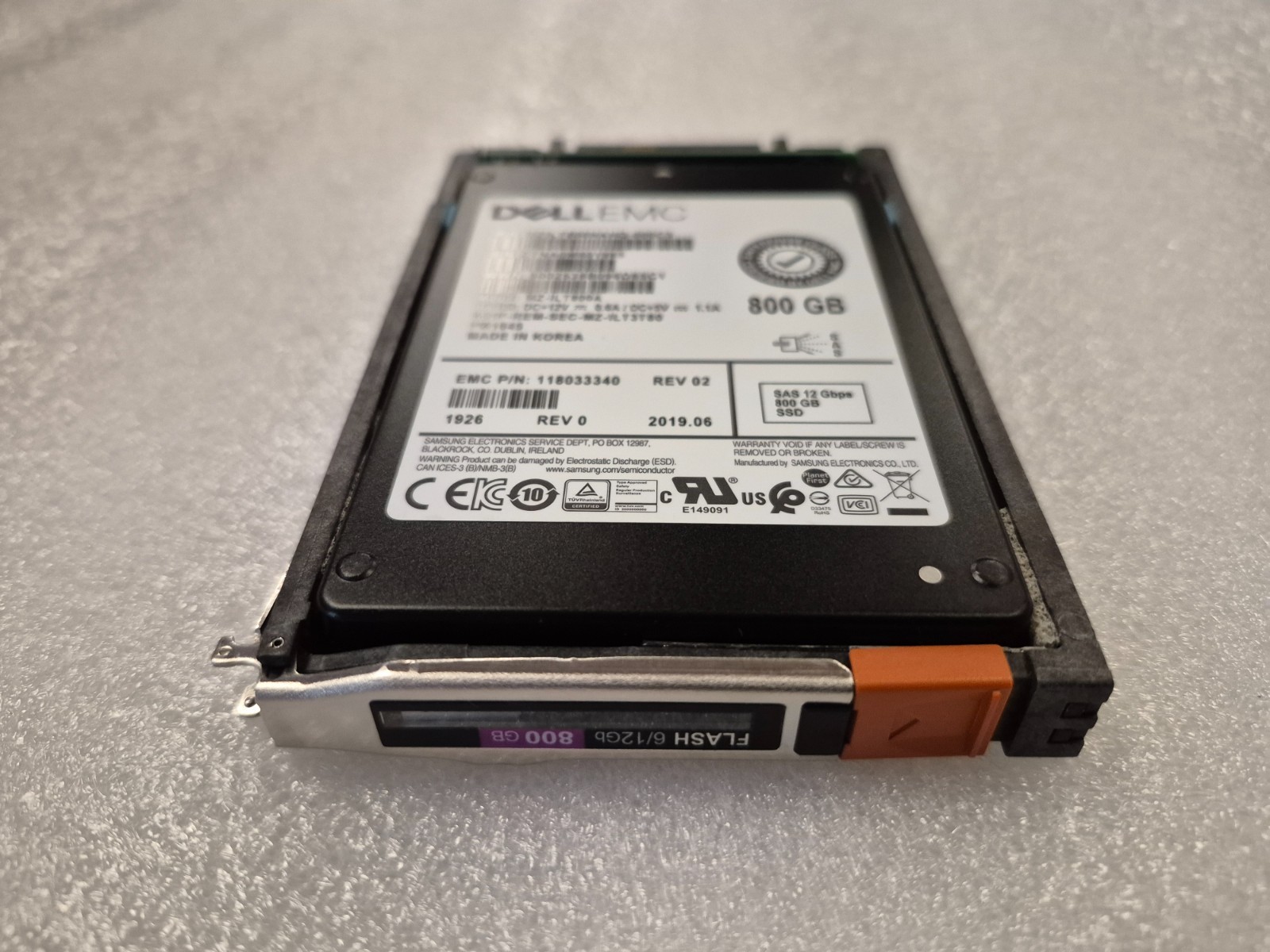 Dell EMC 005052576 800GB SAS 12G Enterprise SSD w/Caddy 118033340 100% Health