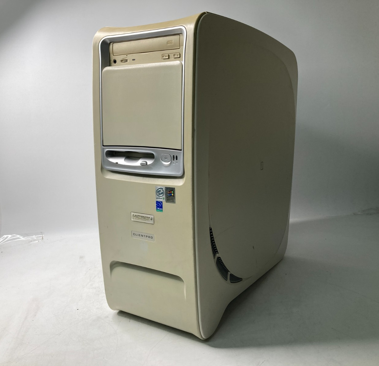 Vintage Micron ClientPro D815EEA-T-PIII866 Intel Pentium III 256MB SDR RAM NoHDD