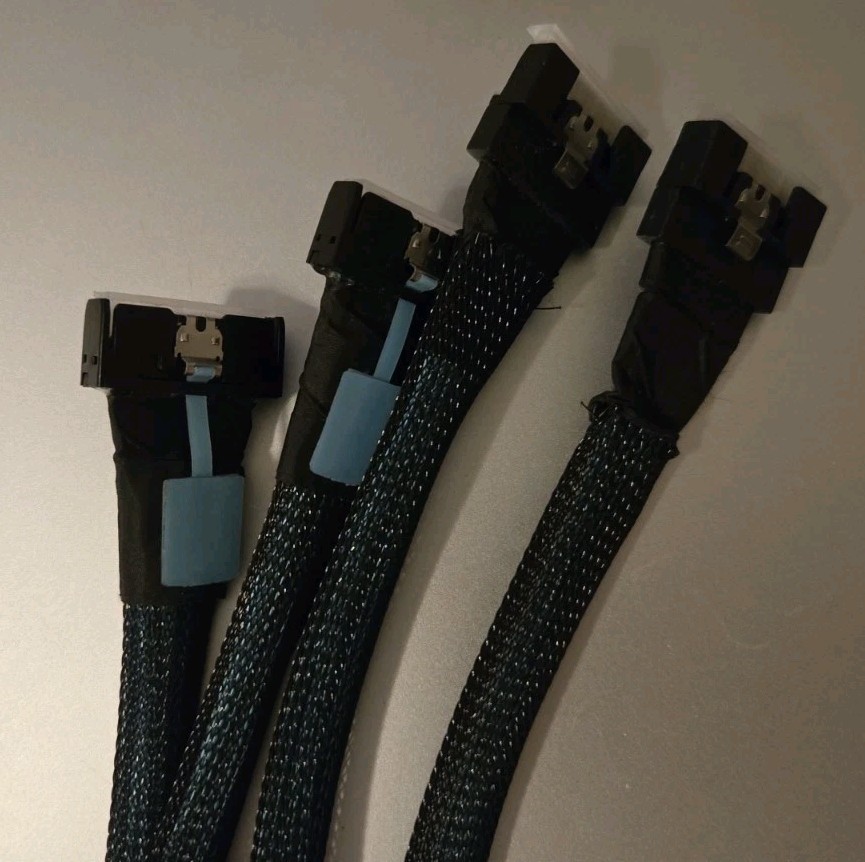 2 SAS 4.0 SFF-8654 8i To MCIO SFF-TA-1016 8i 74p 50cm Cables