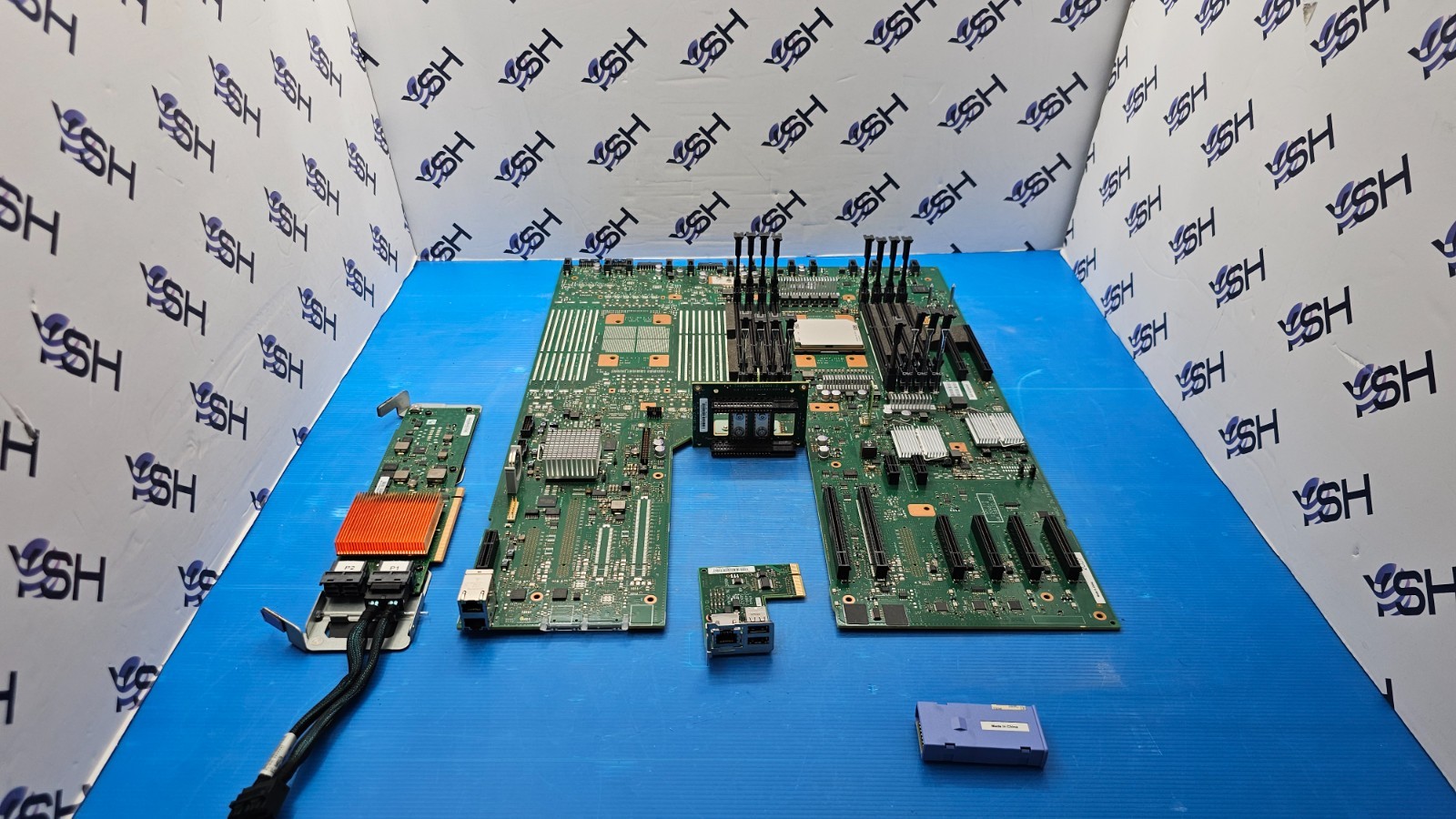 IBM 01DH435 System Board w/ 00E3429, 00MH393, 00E3811,