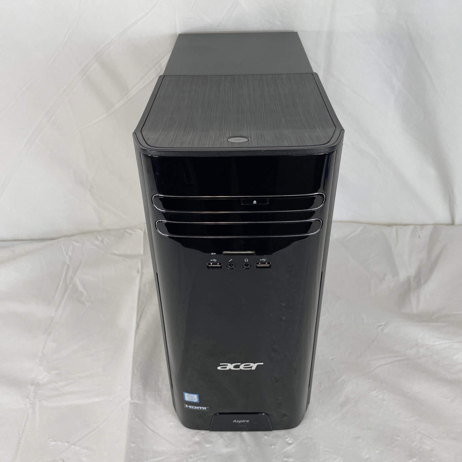 Acer Aspire TC-780 Desktop | i3-7400 3.0GHz | 8GB RAM | No HDD No OS