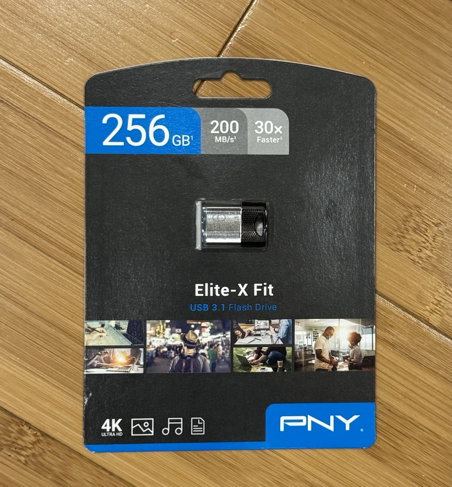 PNY - 256GB Elite-X Fit USB 3.1 Flash Drive - 200MB/s - Black