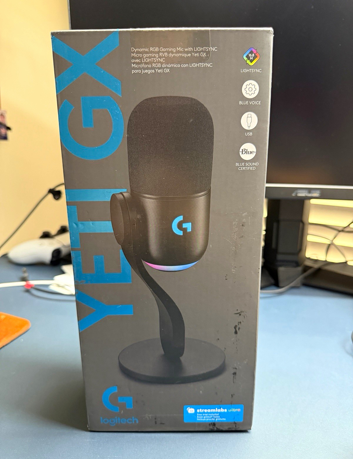 Logitech Yeti GX RGB USB-C Gaming Microphone Black