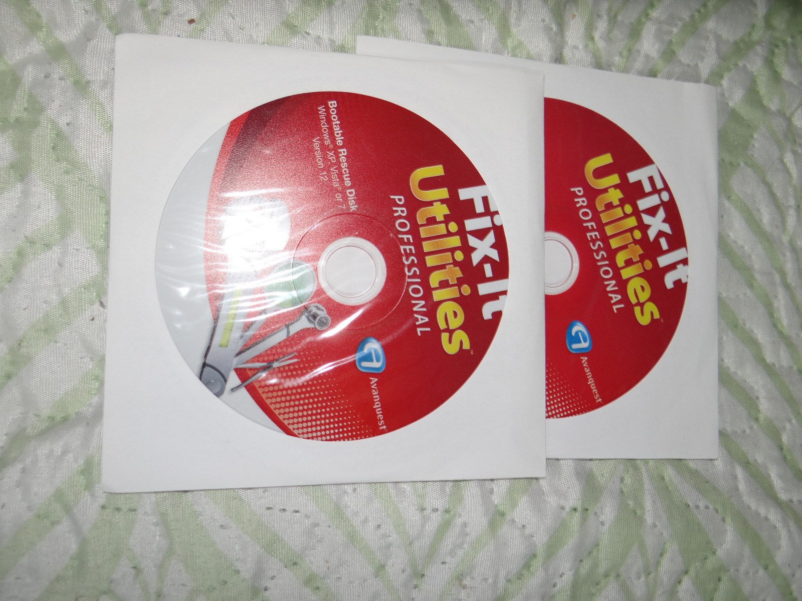 NEW Fix-It Utilities Professional Software (2015) - 2CDs with serial numbers