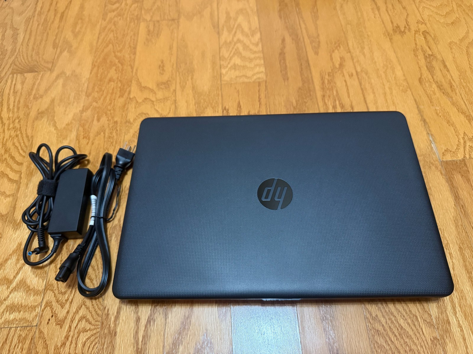 HP 15-bs289wm 15.6" 1TB HDD Intel Pentium N5000 4GB RAM Laptop