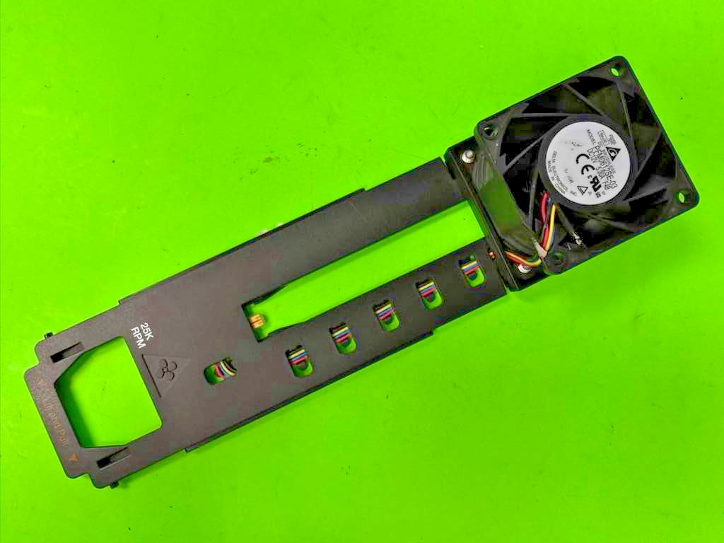 01PG871 LENOVO 25K FAN MODULE SR950 THINKSYSTEM TYPE 7X13 01CX965-13-CT