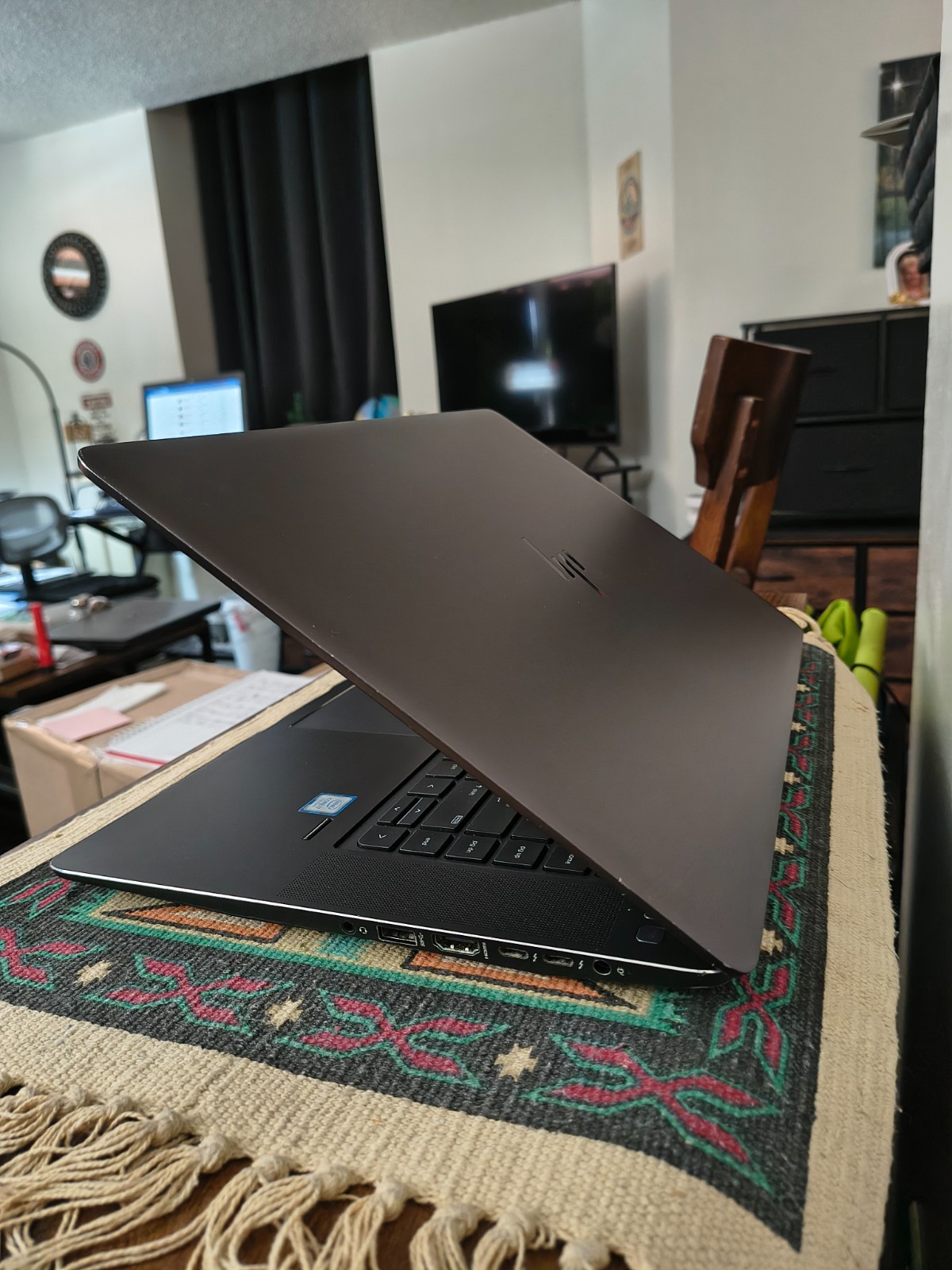 HP ZBook 15G4Studio Core i7-7700HQ@2.8GHz 16GB 250GB Smsng Evo 960 NVMe SSD W11P