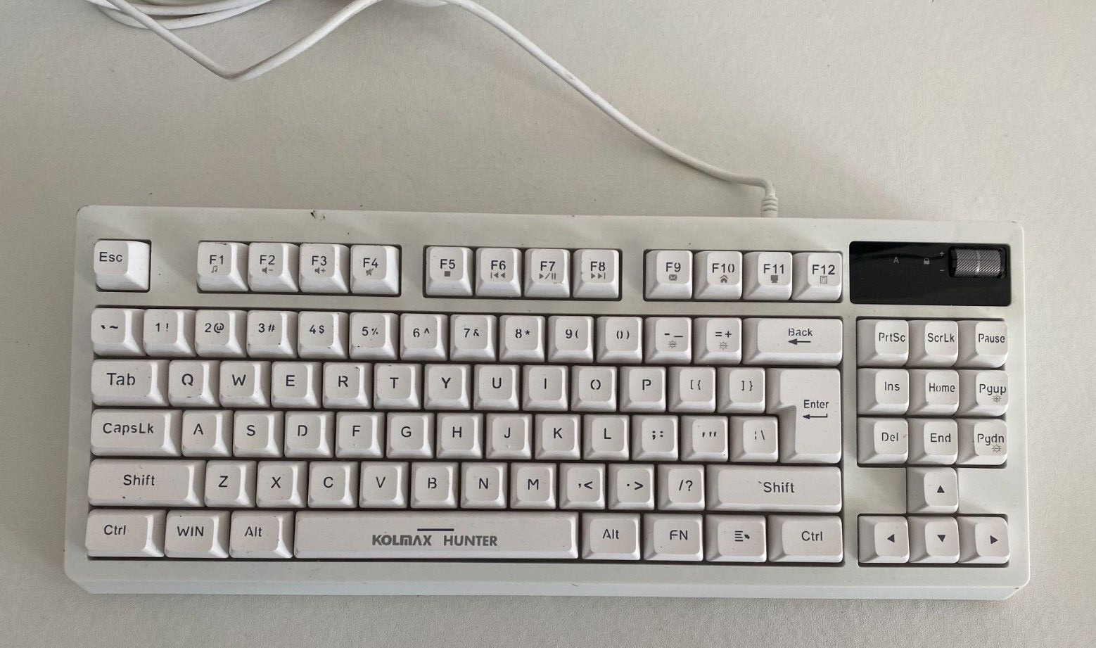 Kolmax Hunter K04 RGB 87 Keys Gaming Keyboard White