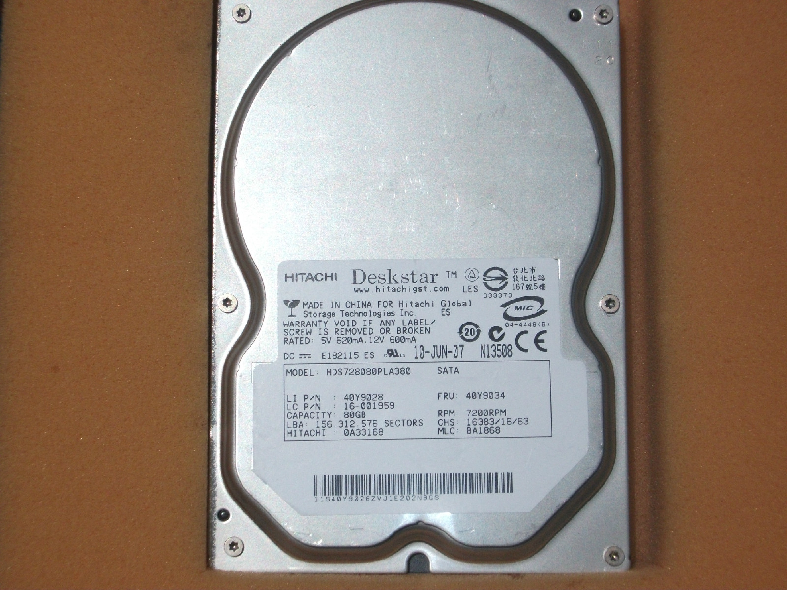 HITACHI Deskstar HDS728080PLA380 80GB 7200RPM SATA HD P/N: 0A33168