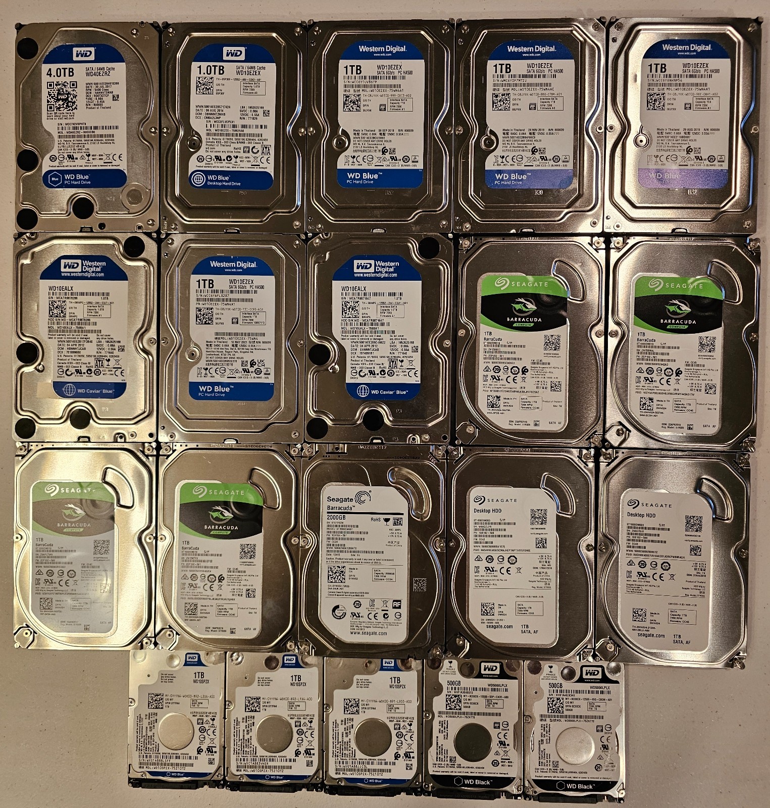 LOT OF 20 - 4TB/2TB/1TB Internal SATA Hard Drives - Seagate, WD, 3.5, 2.5